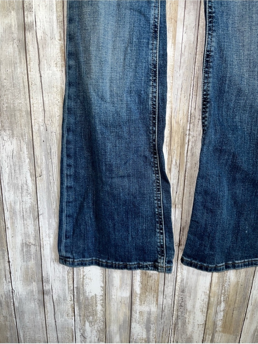 Aeropostale High Rise Flare Jeans Women 000 Dark Wash Stretch Denim - Picture 2 of 6